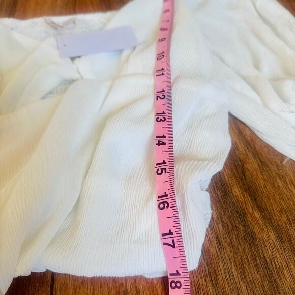 WAYF White Crepe Front Tie Top, Puff Sleeves, Romantic Prairie, Size L, NWT - Picture 5 of 8